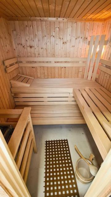 Edles Apartment In Architektenvilla Mit Grossem Pool, Sauna, Dachterrasse Und Malerischem Garten Pataias Exterior photo